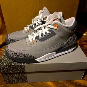 Air Jordan 3 Retro “Cool Greys” With Box